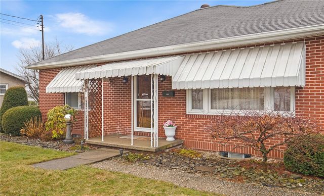 403 Rebecca ST, Somerset Twp, PA 15501