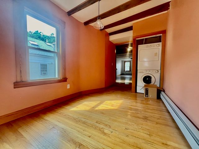 202 Harvard St 2, Cambridge, MA 02139