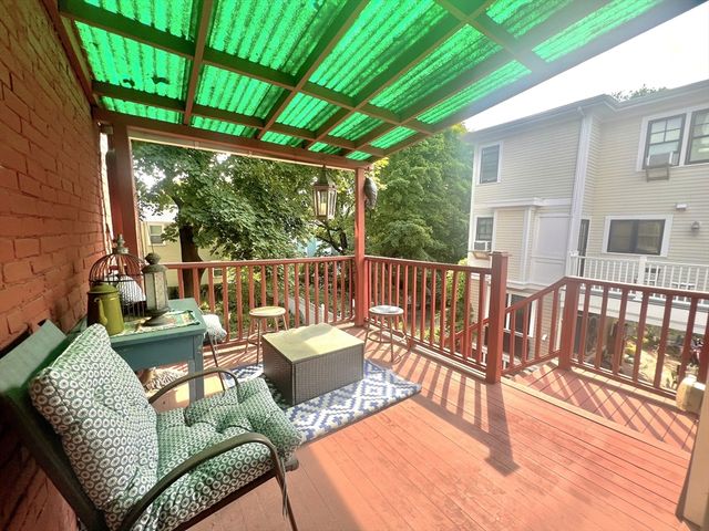 202 Harvard St 2, Cambridge, MA 02139