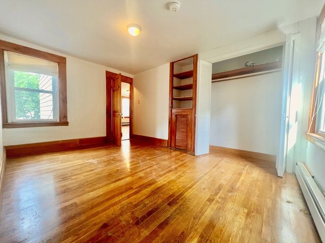 202 Harvard St 2, Cambridge, MA 02139