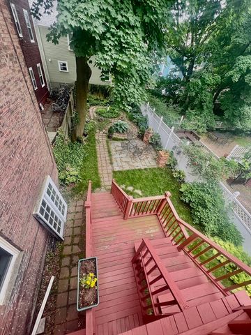 202 Harvard St 2, Cambridge, MA 02139