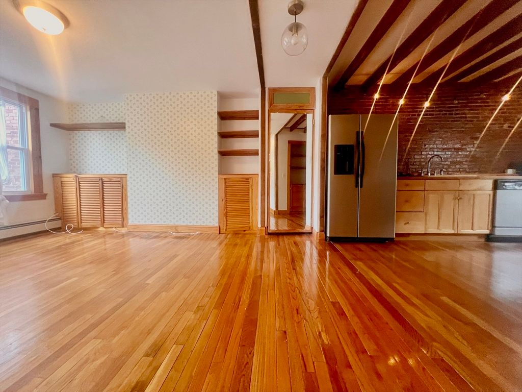 202 Harvard St 2, Cambridge, MA 02139