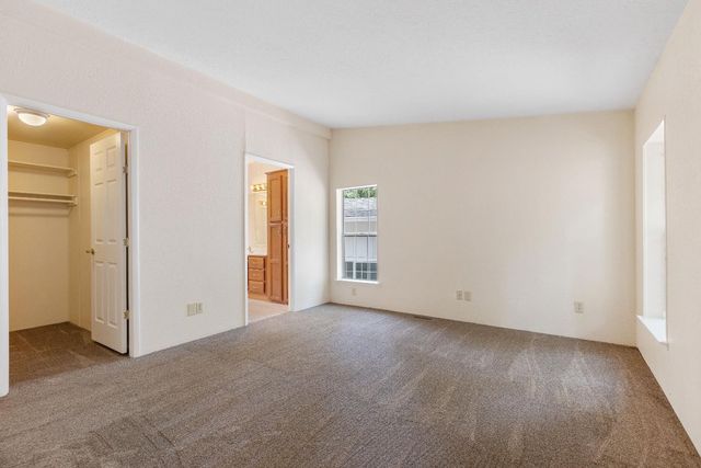 18506 Dunvegan Dr, Applegate, CA 95703