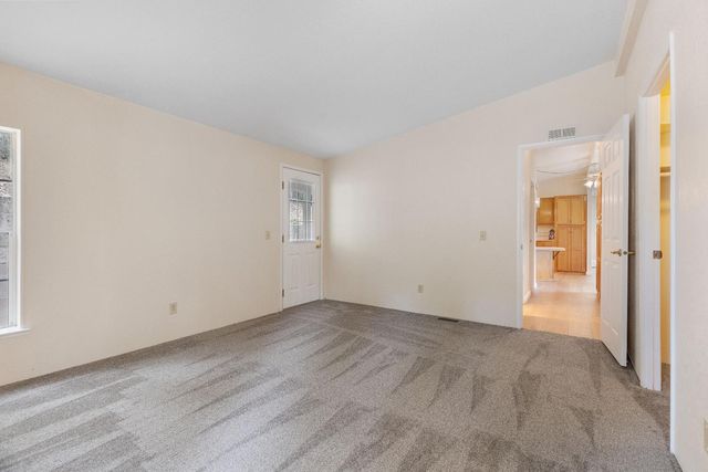 18506 Dunvegan Dr, Applegate, CA 95703