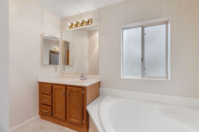 18506 Dunvegan Dr, Applegate, CA 95703