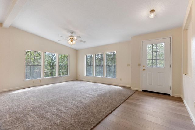 18506 Dunvegan Dr, Applegate, CA 95703