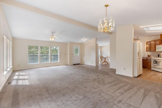 18506 Dunvegan Dr, Applegate, CA 95703