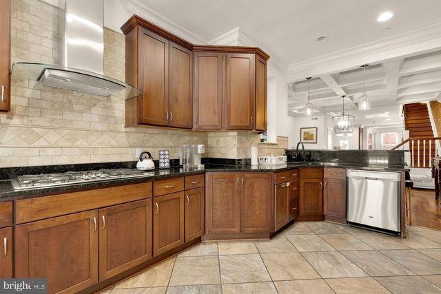 2814 13TH ST NW, Washington, DC 20009