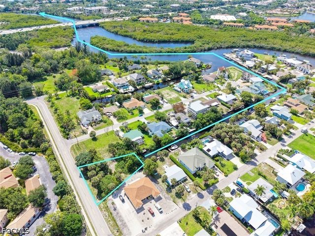 9101 Pennsylvania AVE, Bonita Springs, FL 34135
