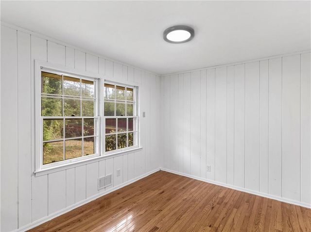 6663 Peacock Boulevard, Morrow, GA 30260