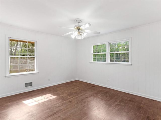 6663 Peacock Boulevard, Morrow, GA 30260