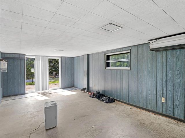 6663 Peacock Boulevard, Morrow, GA 30260
