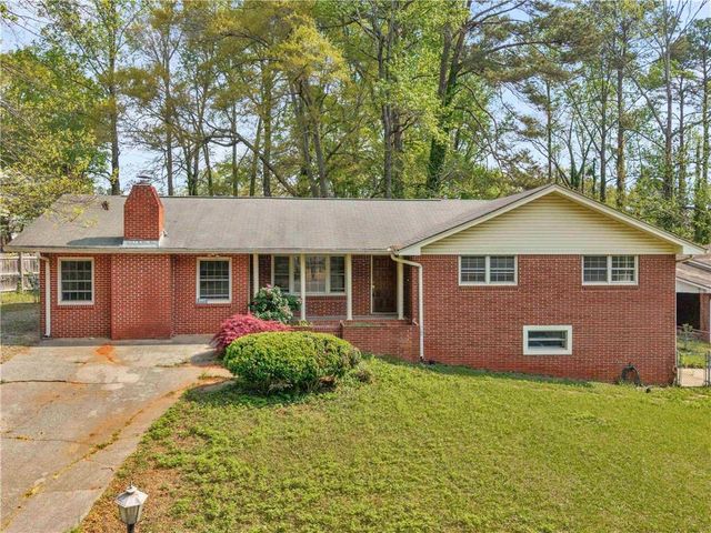 6663 Peacock Boulevard, Morrow, GA 30260