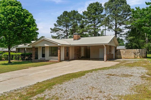 1816 Westgate Dr, Heber Springs, AR 72543