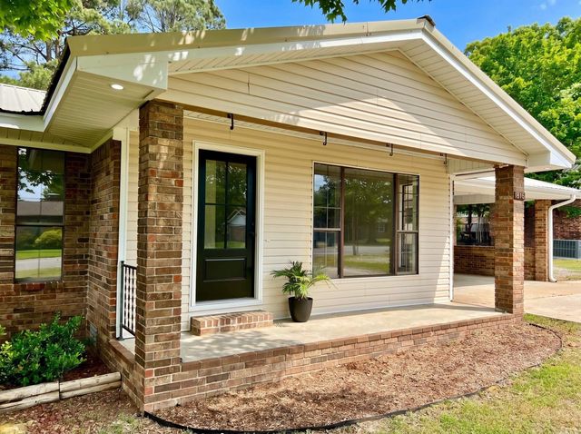 1816 Westgate Dr, Heber Springs, AR 72543