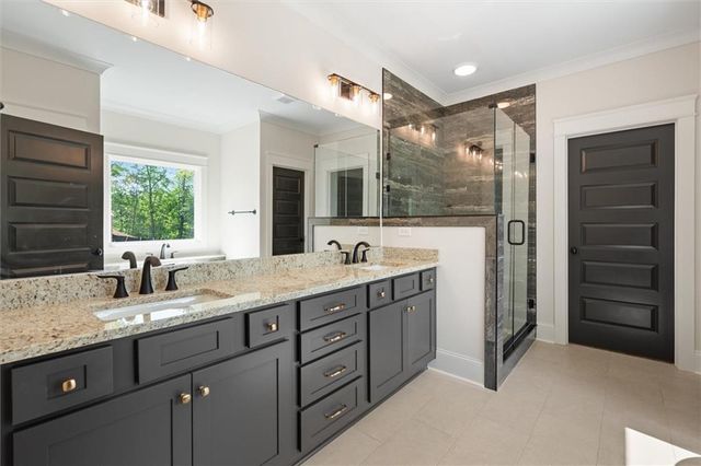 165 West Lake Boulevard, Carrollton, GA 30116