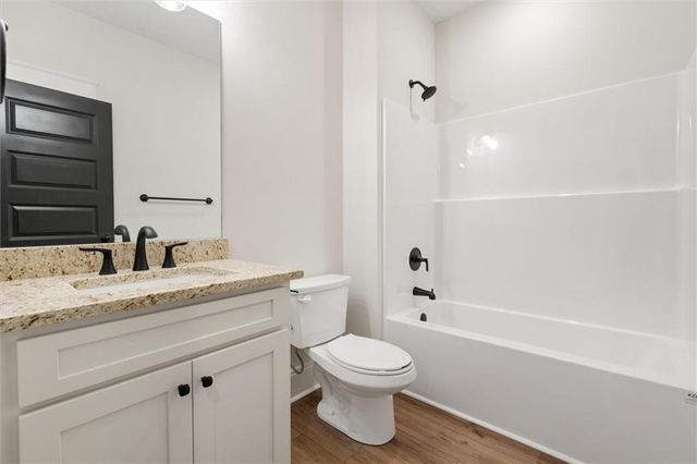 165 West Lake Boulevard, Carrollton, GA 30116