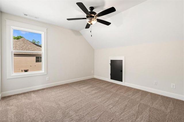 165 West Lake Boulevard, Carrollton, GA 30116