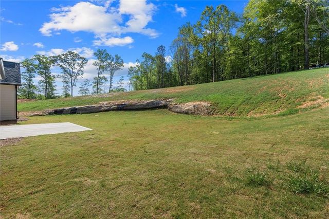 165 West Lake Boulevard, Carrollton, GA 30116
