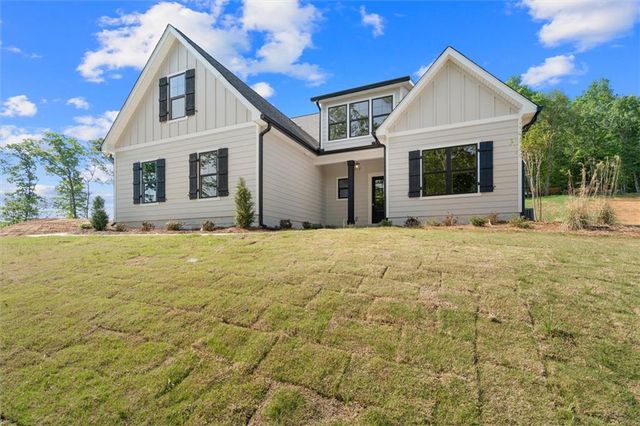 165 West Lake Boulevard, Carrollton, GA 30116