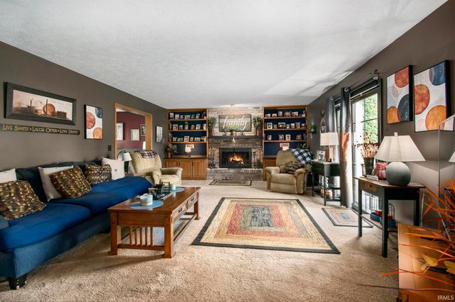 53233 Chelle Lane, Granger, IN 46530