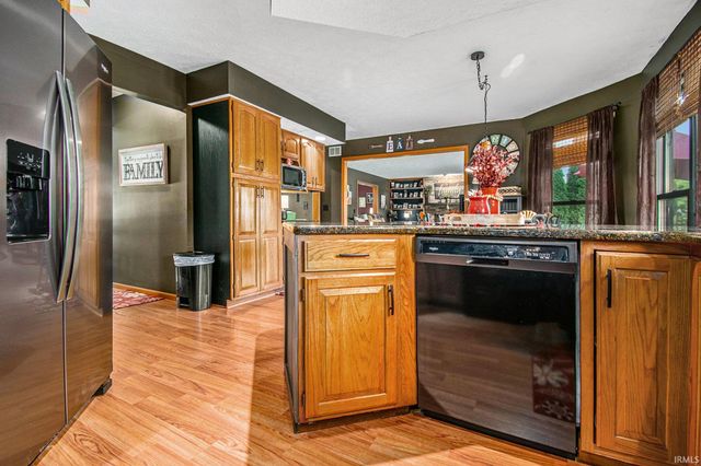 53233 Chelle Lane, Granger, IN 46530