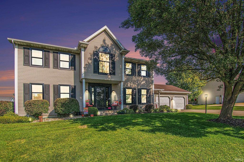 53233 Chelle Lane, Granger, IN 46530