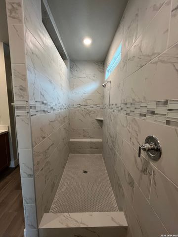 7025 Hayes Horizon, Live Oak, TX 78233