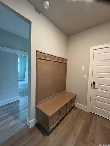 7025 Hayes Horizon, Live Oak, TX 78233