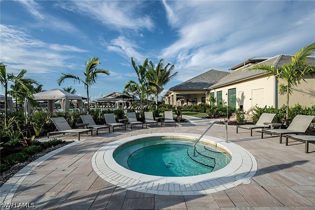 15760 Modena ST, Naples, FL 34114