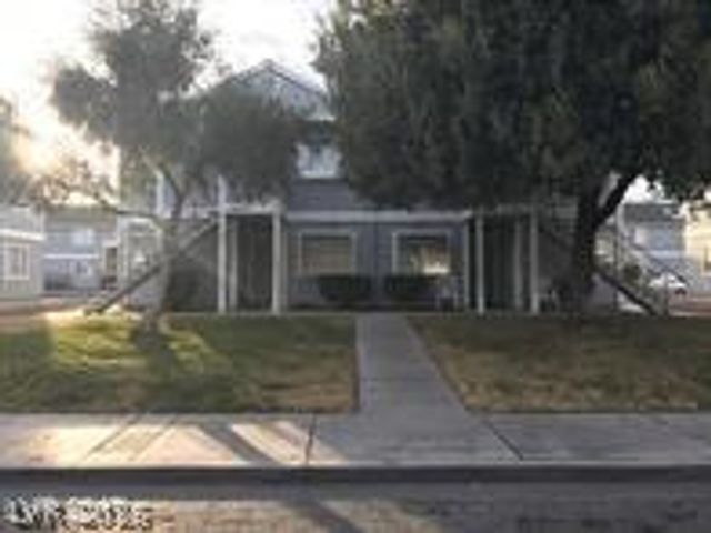 1871 COSMIC Drive, Las Vegas, NV 89115