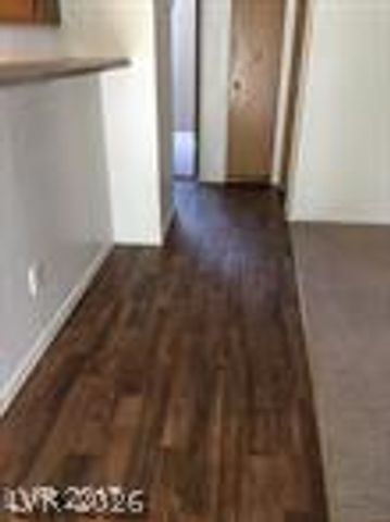1871 COSMIC Drive, Las Vegas, NV 89115