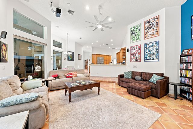 1960 HARTFORD Way, Coral Springs, FL 33071