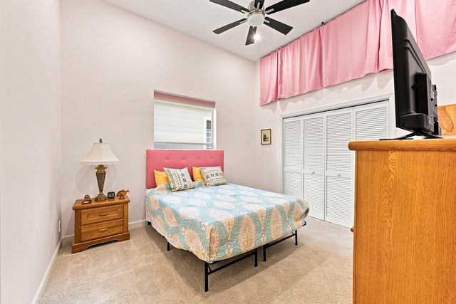 1960 HARTFORD Way, Coral Springs, FL 33071