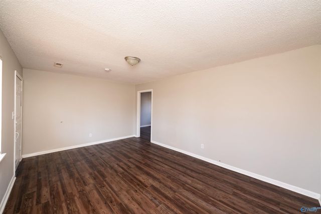13728 Dart Circle, Athens, AL 35611