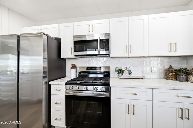7442 E BOSAGA Way, Mesa, AZ 85208