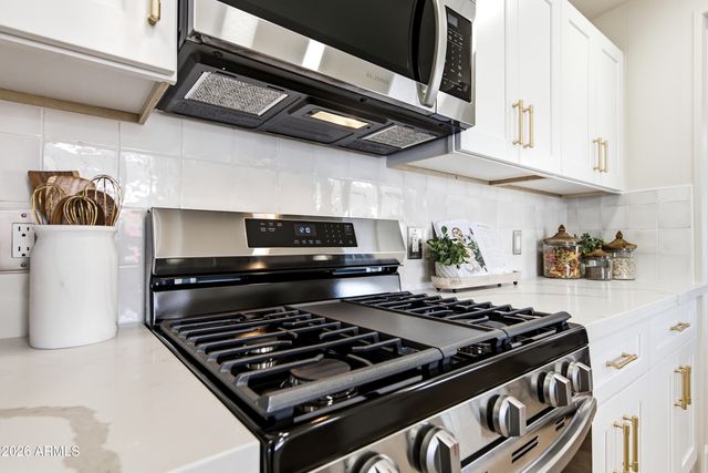 7442 E BOSAGA Way, Mesa, AZ 85208