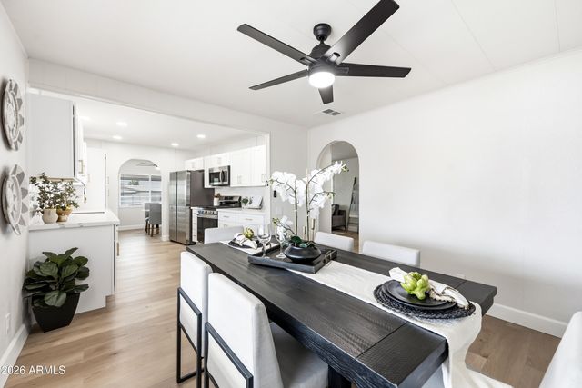 7442 E BOSAGA Way, Mesa, AZ 85208