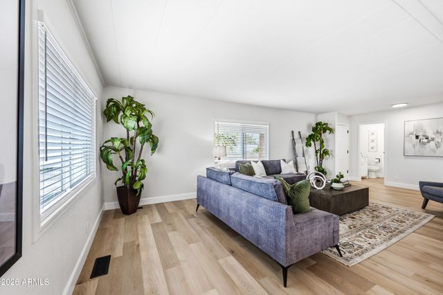 7442 E BOSAGA Way, Mesa, AZ 85208