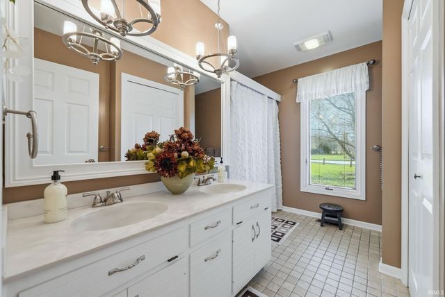 1690 E 250 N, Bluffton, IN 46714
