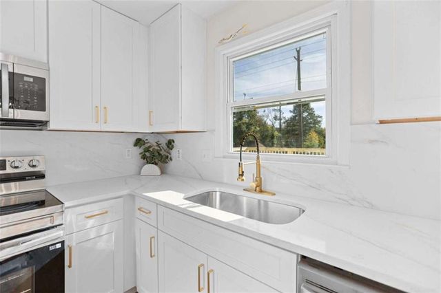 2601 Bechers Brook, Lawrenceville, GA 30043