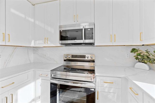 2601 Bechers Brook, Lawrenceville, GA 30043