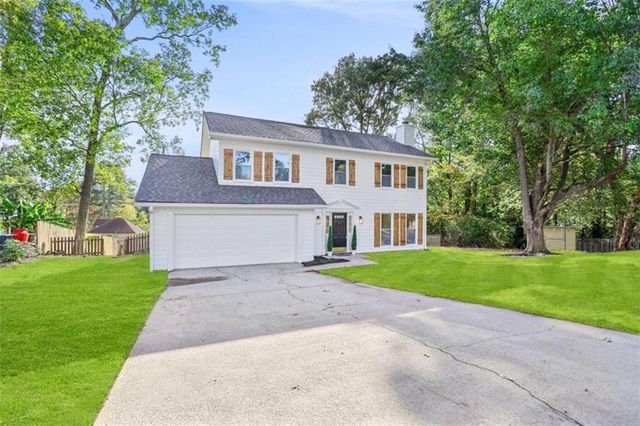 2601 Bechers Brook, Lawrenceville, GA 30043