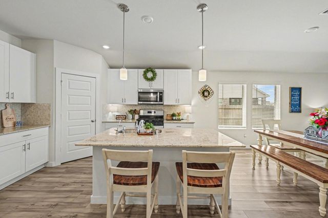 5842 Wayne Way, Rosenberg, TX 77471