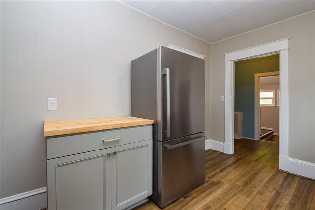 2249 Garden City BLVD, Roanoke, VA 24014