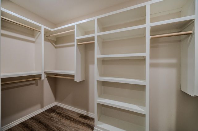 1560 Lacy Spring Drive, Marshfield, MO 65706