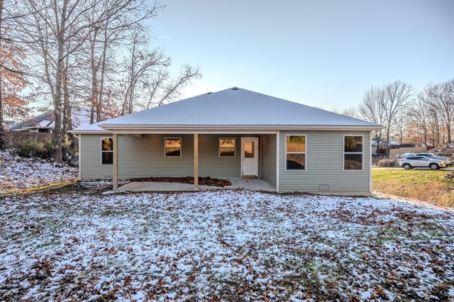 1560 Lacy Spring Drive, Marshfield, MO 65706