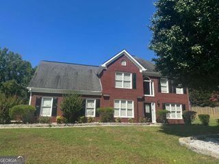 3038 Mary Alice Trail, Loganville, GA 30052