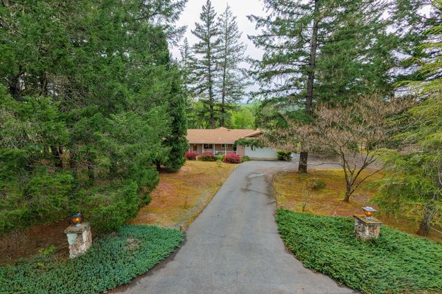 185 October Lane, Merlin, OR 97532