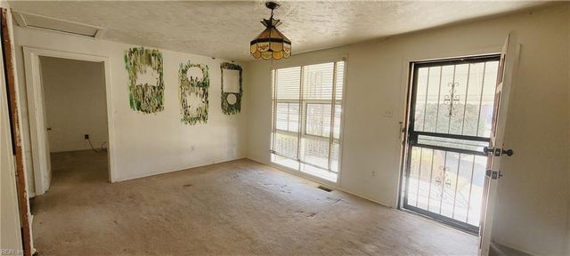 3802 Greenwood DR, Portsmouth, VA 23701